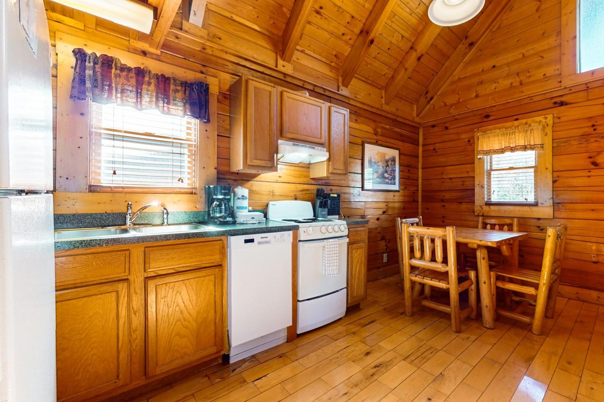 Pin Oak Cabin, Unit 241 *