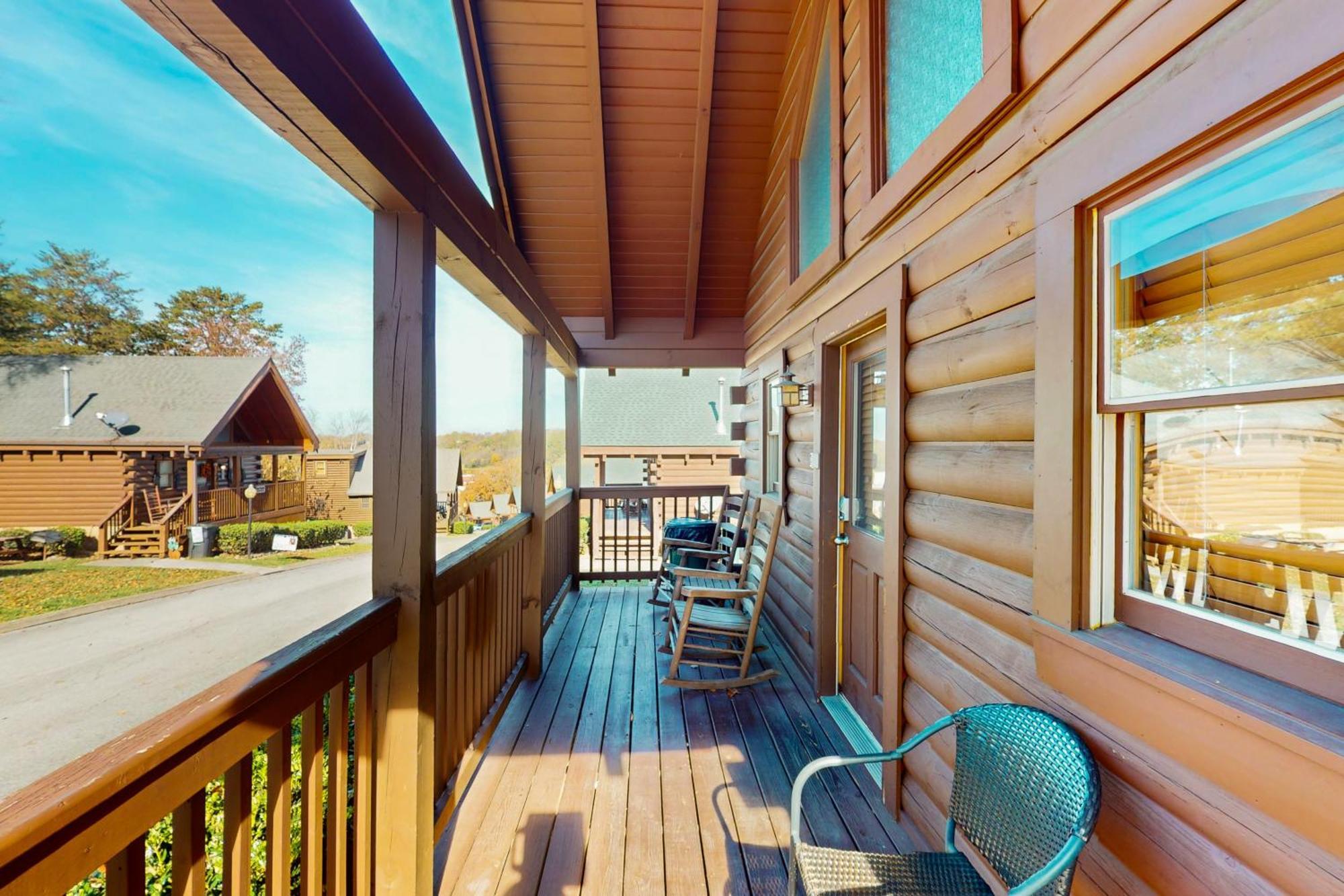 Pin Oak Cabin, Unit 241 Pigeon Forge